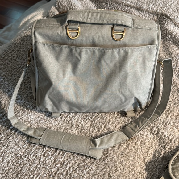 JuJuBe BFF Diaper Bag/Backpack/Messenger Bag - Picture 4 of 5